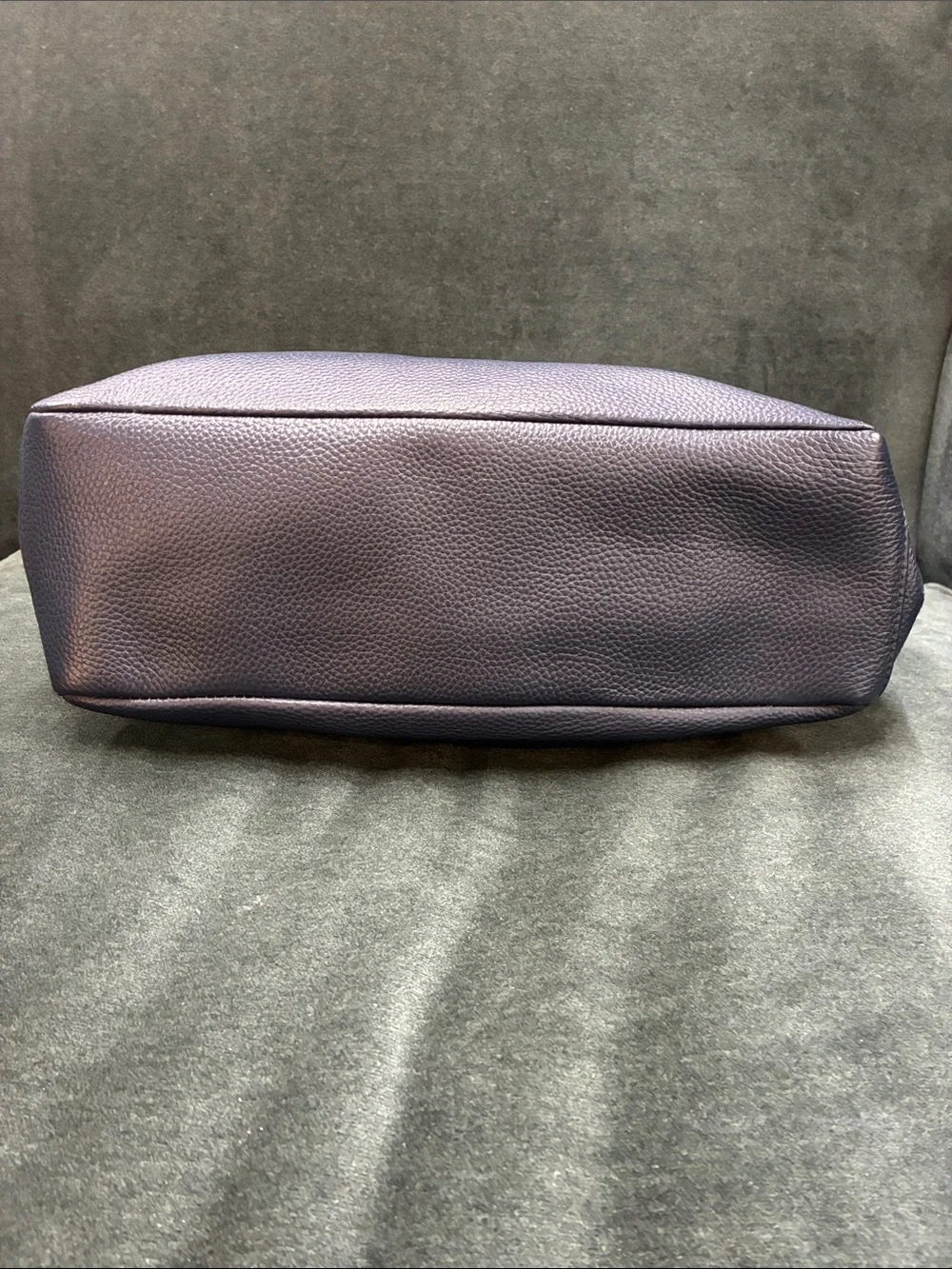Laggo navy pebble